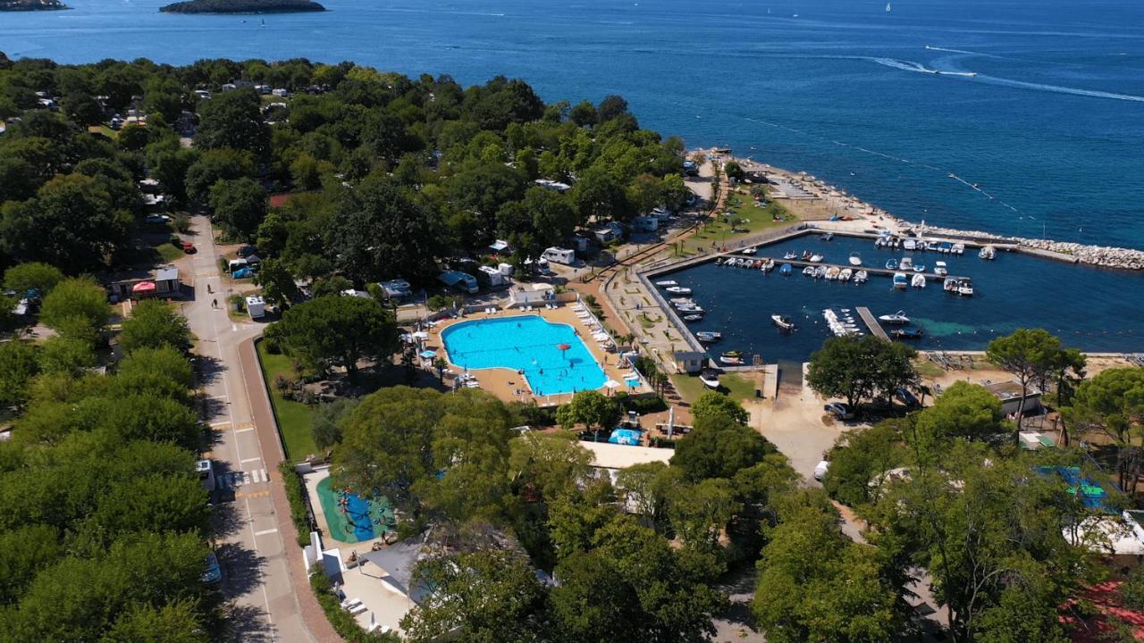 Easyatent Mobile Zelena Laguna Holiday park Mugeba